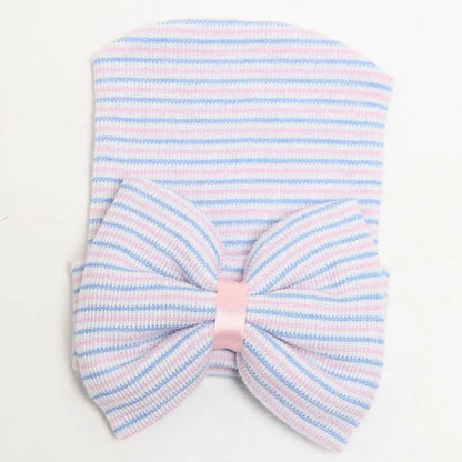 Bonnets bébé avec nœud