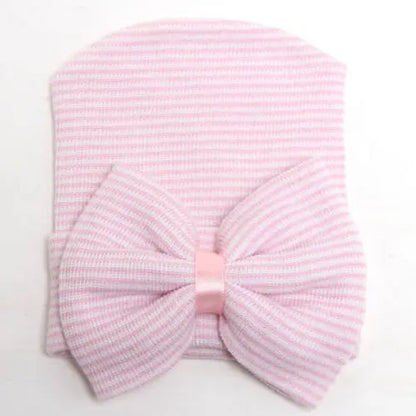 Bonnets bébé avec nœud