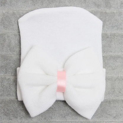 Bonnets bébé avec nœud