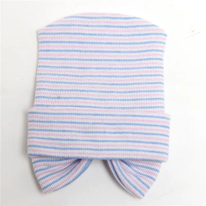 Bonnets bébé avec nœud
