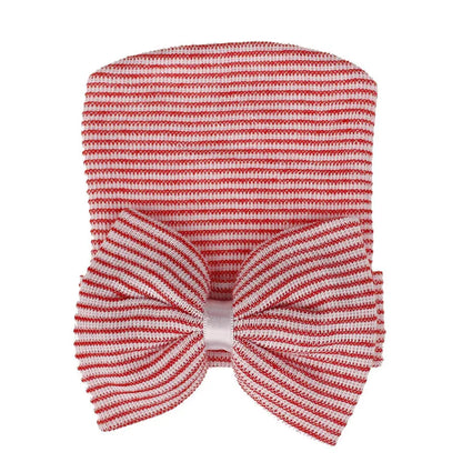 Bonnets bébé avec nœud