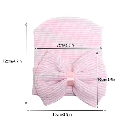 Bonnets bébé avec nœud
